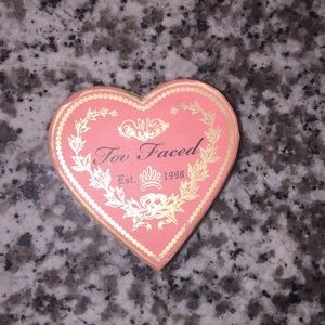 Too faced perfect flush blush